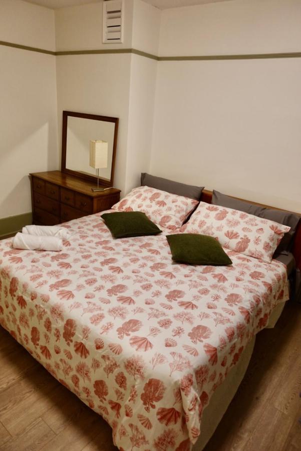 Private Room In A Shared House Vancouver Ngoại thất bức ảnh